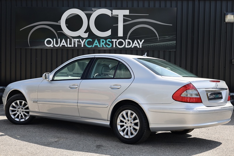 Mercedes-Benz E280 Elegance 3.0 V6 Petrol + 2 Former Keepers + 16 Services + Exceptional Image 9