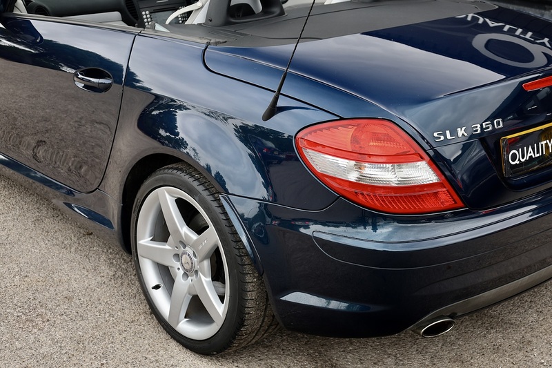 Mercedes-Benz SLK 350 AMG 1 Former Keeper + AMG Styling + Air Scarf + Memory Pack Image 25