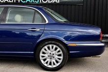 Jaguar XJ6 2 Former Keepers + 17 Services + Very Clean Example - Thumb 29