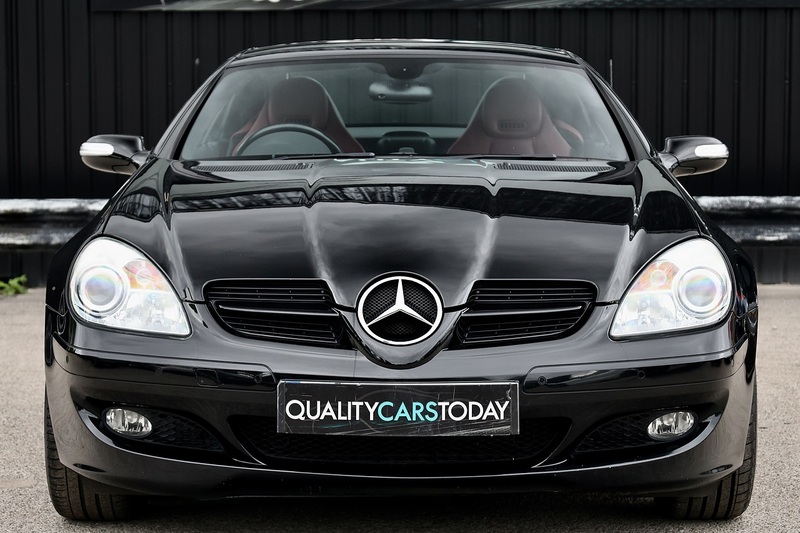 Mercedes-Benz SLK 200K 1 Owner + Air Scarf + Heated Seats + Luxury Climate Image 3