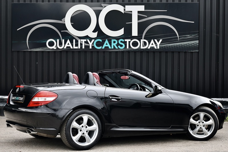 Mercedes-Benz SLK 200K 1 Owner + Air Scarf + Heated Seats + Luxury Climate Image 10