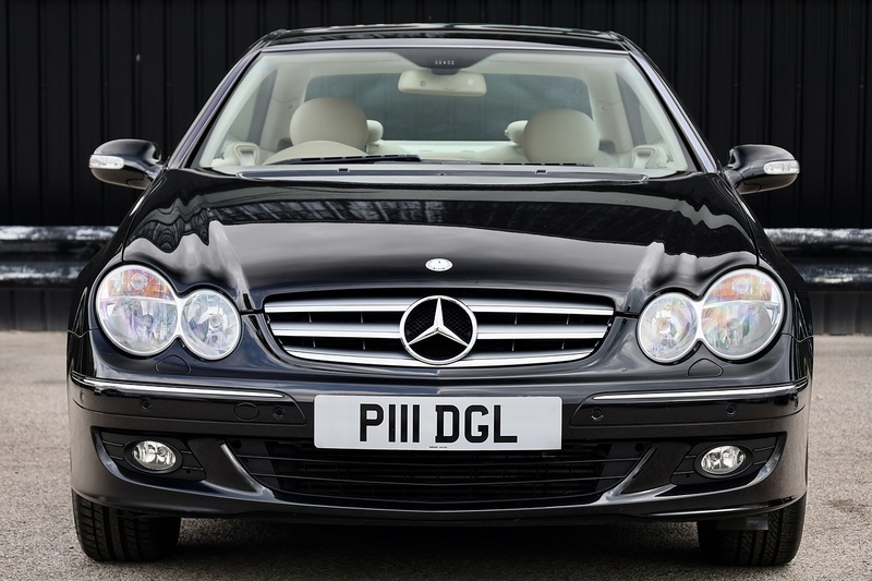 Mercedes-Benz CLK 220 CDI Elegance Lady Owner since 2013 + 15 Services + Rare Model Image 3