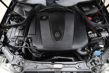 Mercedes-Benz CLK 220 CDI Elegance Lady Owner since 2013 + 15 Services + Rare Model - Thumb 26