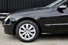 Mercedes-Benz CLK 220 CDI Elegance Lady Owner since 2013 + 15 Services + Rare Model - Thumb 30