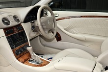 Mercedes-Benz CLK 220 CDI Elegance Lady Owner since 2013 + 15 Services + Rare Model - Thumb 6