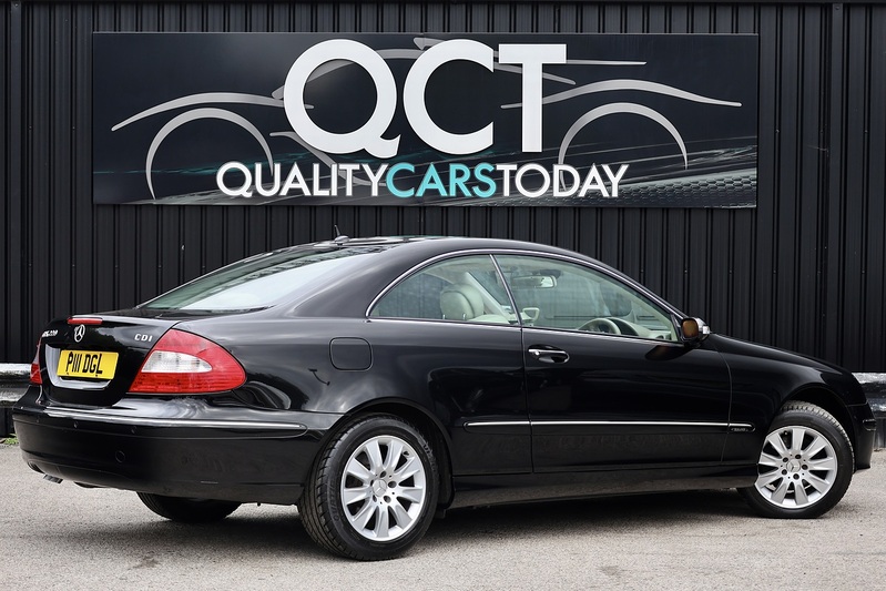 Mercedes-Benz CLK 220 CDI Elegance Lady Owner since 2013 + 15 Services + Rare Model Image 13