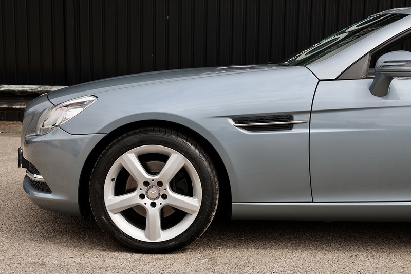 Mercedes-Benz SLK 200 1 Former Keeper + Pano Roof + COMAND Image 23