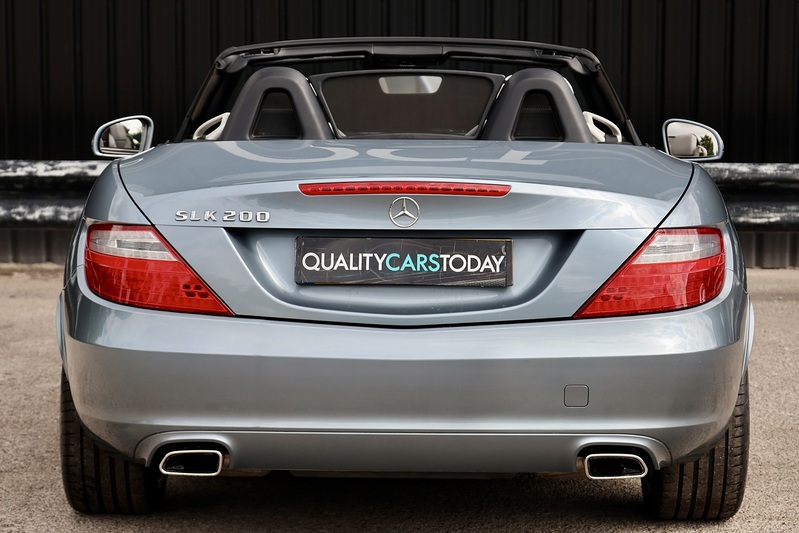 Mercedes-Benz SLK 200 1 Former Keeper + Pano Roof + COMAND Image 4