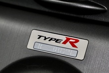 Honda Civic Type R Championship White Edition 1 Owner + Just 3,325 + Exceptional Condition - Thumb 20