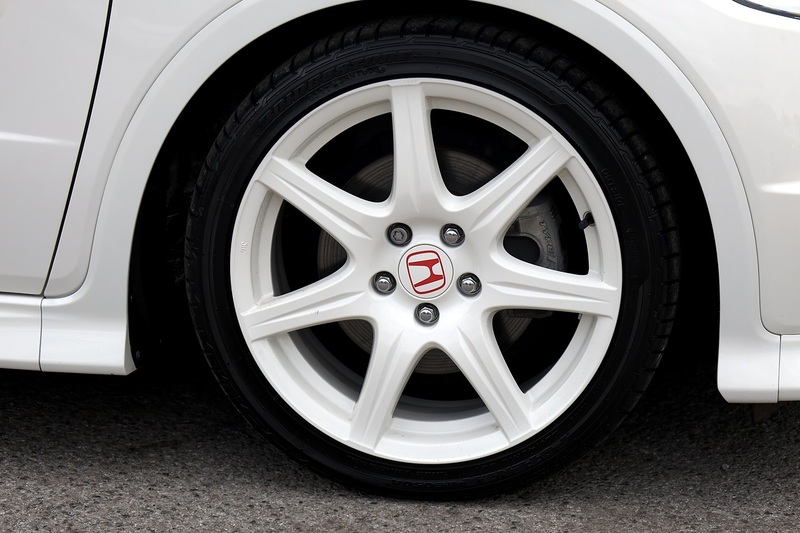 Honda Civic Type R Championship White Edition 1 Owner + Just 3,325 + Exceptional Condition Image 37