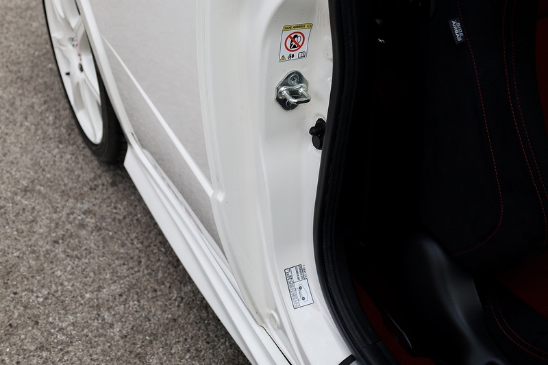 Honda Civic Type R Championship White Edition 1 Owner + Just 3,325 + Exceptional Condition Image 26