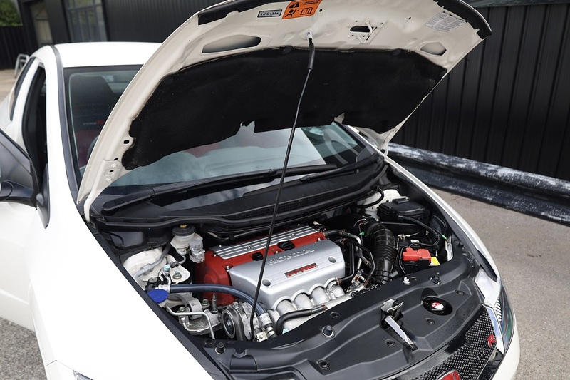 Honda Civic Type R Championship White Edition 1 Owner + Just 3,325 + Exceptional Condition Image 29