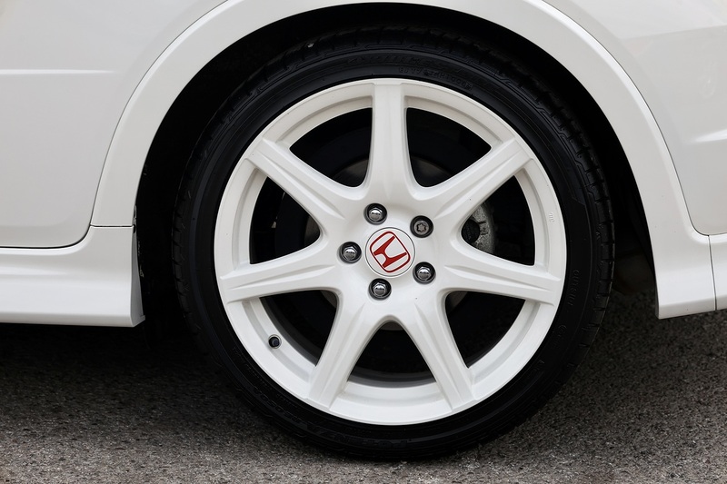 Honda Civic Type R Championship White Edition 1 Owner + Just 3,325 + Exceptional Condition Image 34