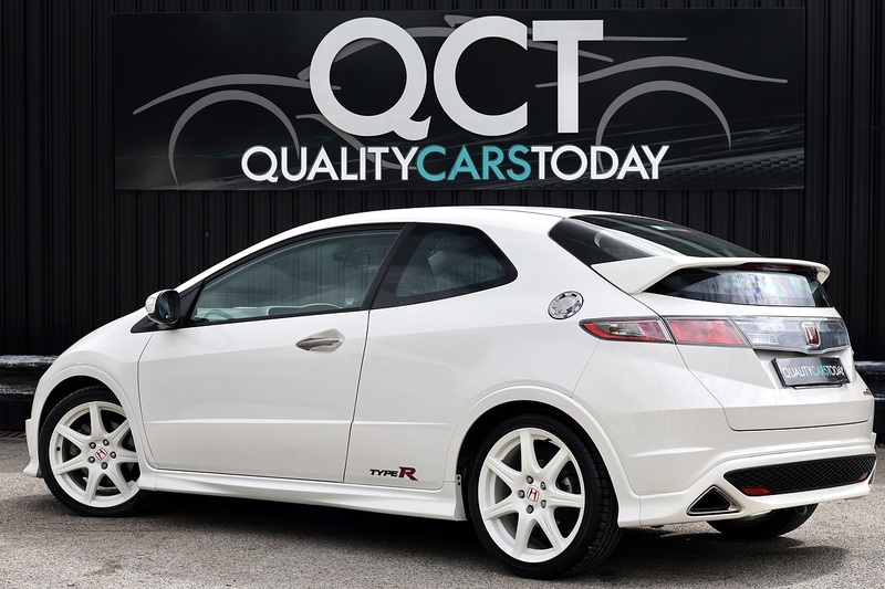 Honda Civic Type R Championship White Edition 1 Owner + Just 3,325 + Exceptional Condition Image 6