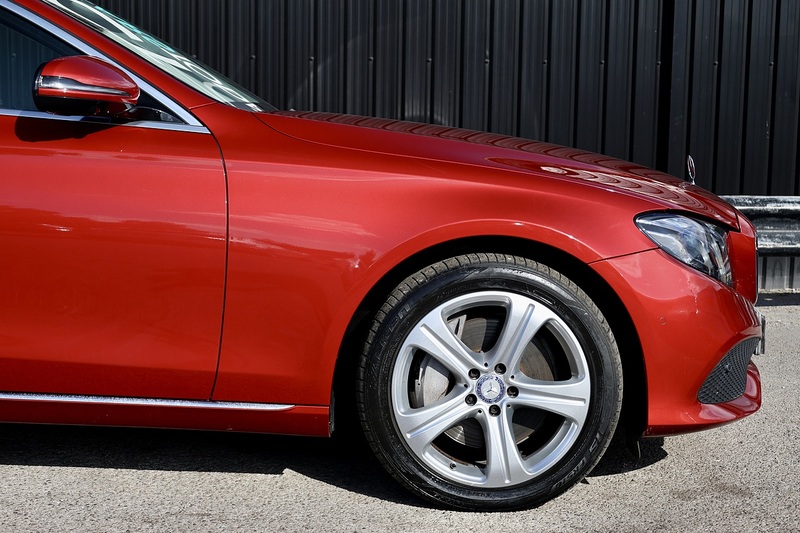 Mercedes-Benz E350d SE Premium Plus 1 Former Keeper + Full MB Main Dealer + Pano Roof + Burmester + Head Up Image 23