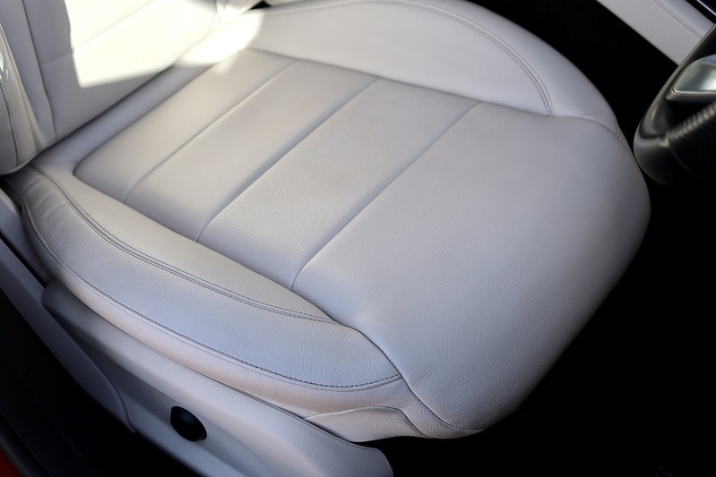 Mercedes-Benz E350d SE Premium Plus 1 Former Keeper + Full MB Main Dealer + Pano Roof + Burmester + Head Up Image 13