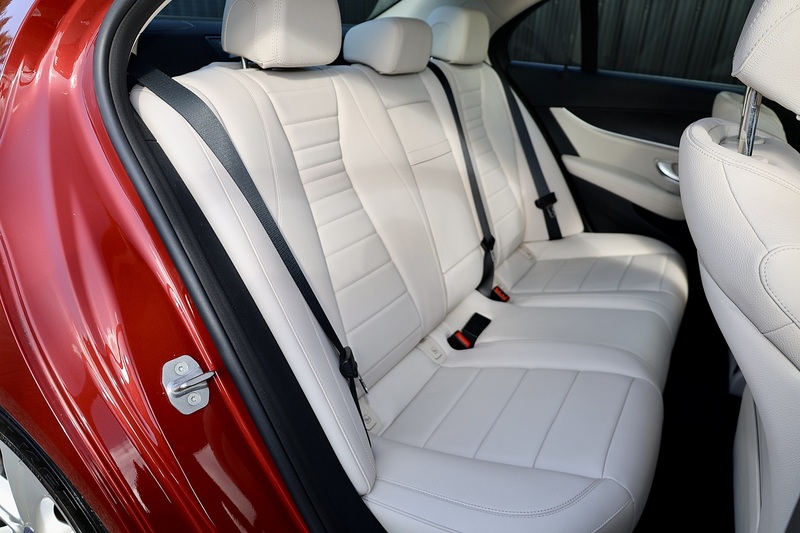 Mercedes-Benz E350d SE Premium Plus 1 Former Keeper + Full MB Main Dealer + Pano Roof + Burmester + Head Up Image 15
