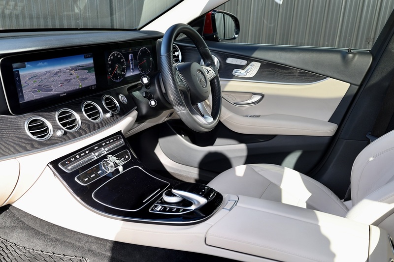 Mercedes-Benz E350d SE Premium Plus 1 Former Keeper + Full MB Main Dealer + Pano Roof + Burmester + Head Up Image 9
