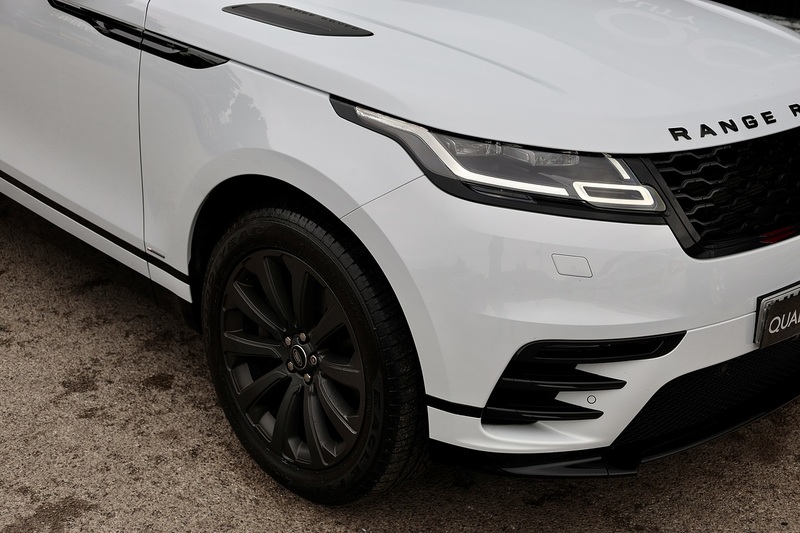 Land Rover Range Rover Velar D300 R-Dynamic S + Panoramic Roof + New Engine December 2024 Image 24