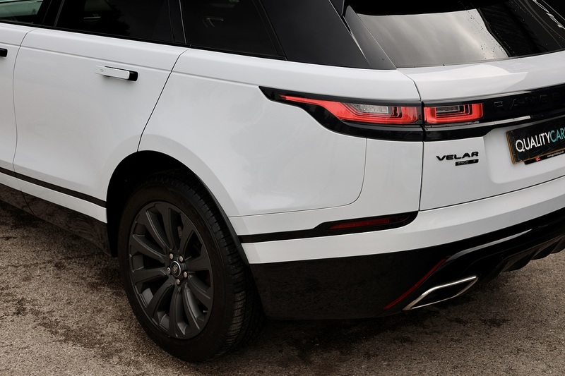 Land Rover Range Rover Velar D300 R-Dynamic S + Panoramic Roof + New Engine December 2024 Image 35