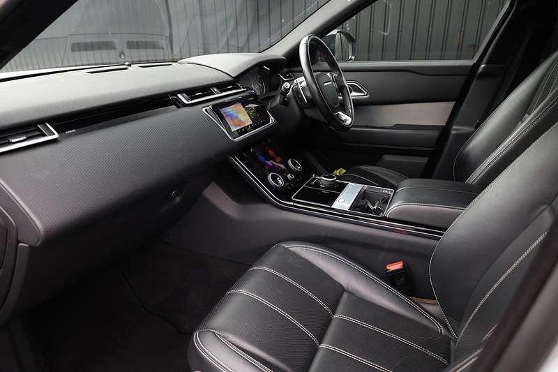 Land Rover Range Rover Velar D300 R-Dynamic S + Panoramic Roof + New Engine December 2024 Image 2