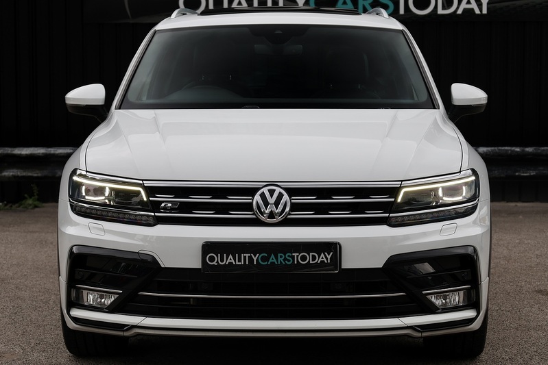 Volkswagen Tiguan TDI R-Line Pano Roof + LED Lights + Full History inc.Timing Belt Image 3