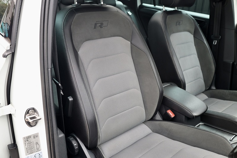 Volkswagen Tiguan TDI R-Line Pano Roof + LED Lights + Full History inc.Timing Belt Image 16