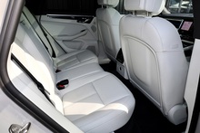 Porsche Macan S 1 Lady Owner + Porsche Warranty + Pano Roof + High Spec - Thumb 22