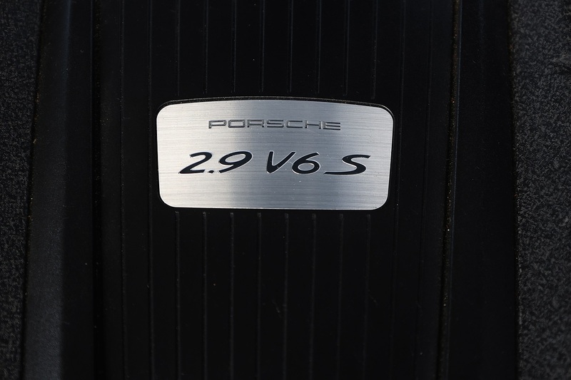 Porsche Macan S 1 Lady Owner + Porsche Warranty + Pano Roof + High Spec Image 39