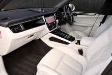 Porsche Macan S 1 Lady Owner + Porsche Warranty + Pano Roof + High Spec - Thumb 2