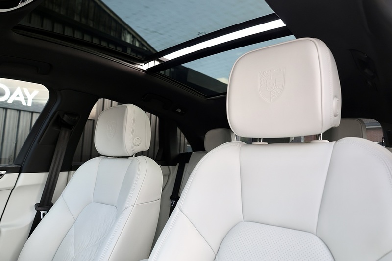 Porsche Macan S 1 Lady Owner + Porsche Warranty + Pano Roof + High Spec Image 52