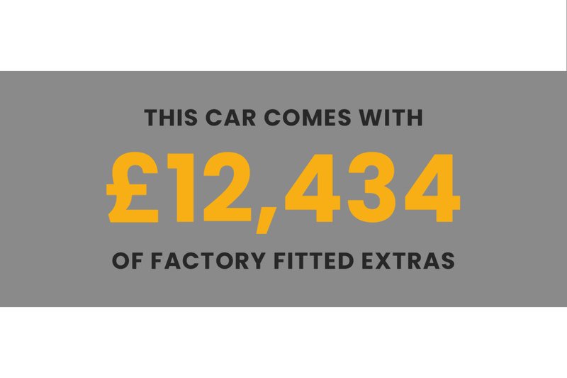 Porsche Macan S 1 Lady Owner + Porsche Warranty + Pano Roof + High Spec Image 13