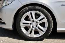 Mercedes-Benz E220 CDI Executive SE 2 Former Keepers + Just Serviced inc.Gearbox by MB + Pano Roof - Thumb 30