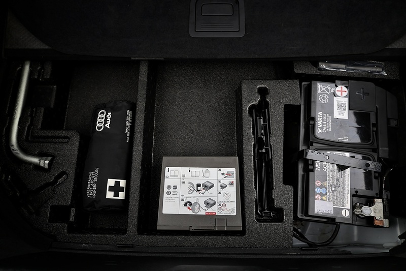 Audi TT S-Line Black Edition Full Service History + Virtual Cockpit + Bang and Olufsen Image 41