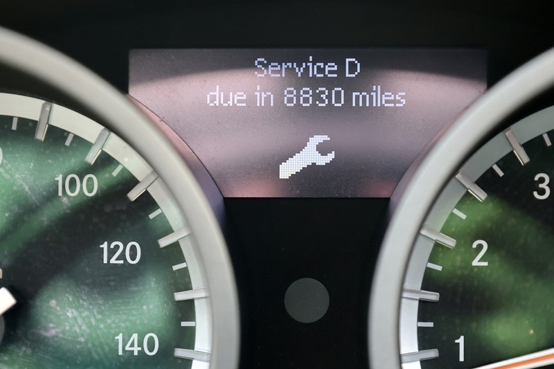 Mercedes-Benz SLK 200K SLK 200K 1.8 2dr convertible Automatic Petrol Image 13