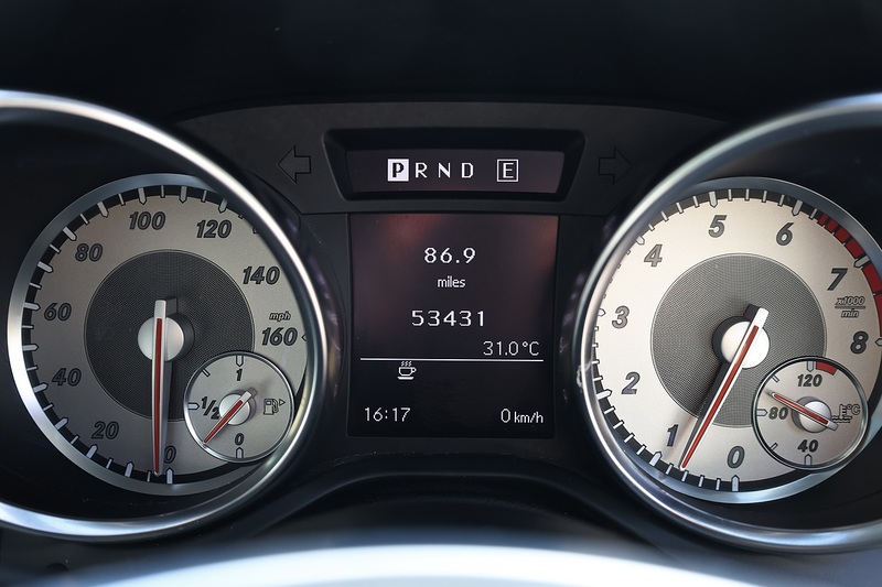 Mercedes-Benz SLK 200 Full Mercedes Main Dealer History + Pano Roof + Air Scarf Image 6