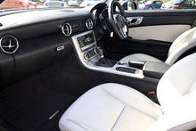 Mercedes-Benz SLK 200 Full Mercedes Main Dealer History + Pano Roof + Air Scarf - Thumb 1