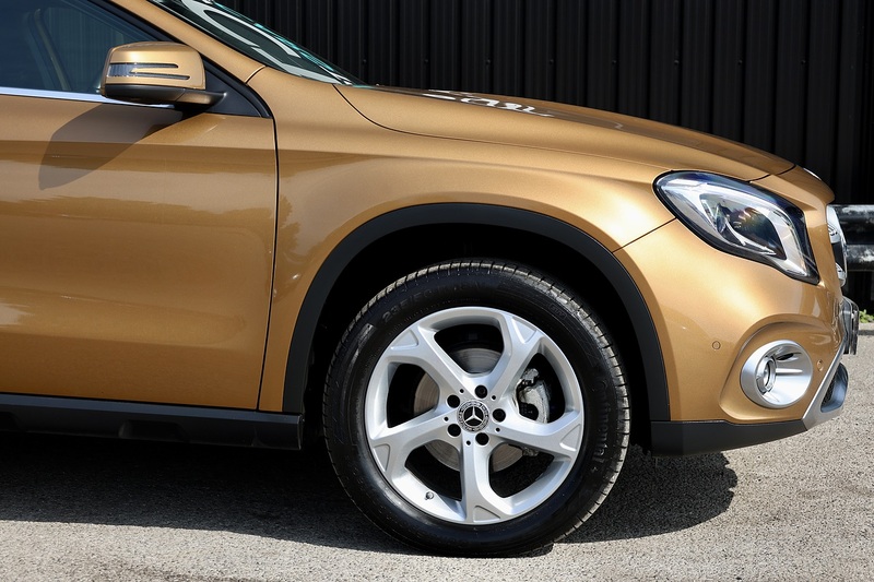 Mercedes-Benz GLA 220d Sport Premium Plus Panoramic Roof + Memory Pack + Reverse Cam + Very Rare Spec Image 28