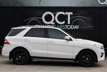 Mercedes-Benz ML 250 CDI Sport COMAND Online + Heated Seats - Thumb 5
