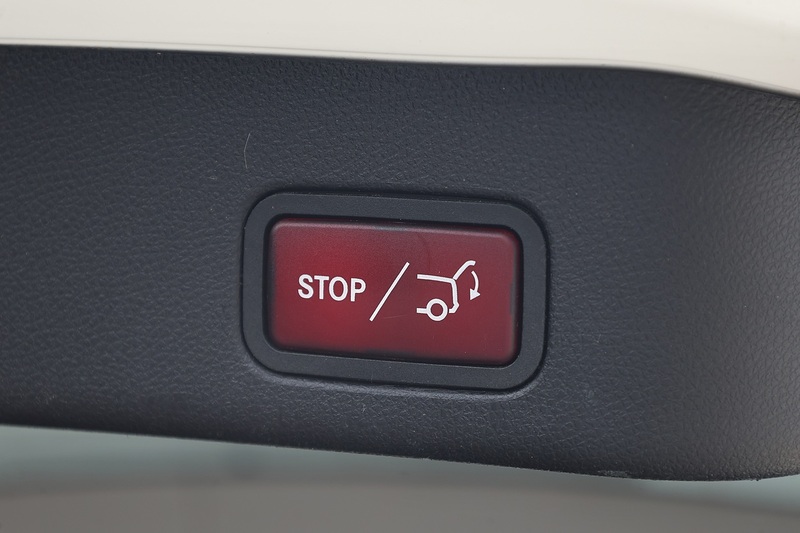Mercedes-Benz ML 250 CDI Sport COMAND Online + Heated Seats Image 25