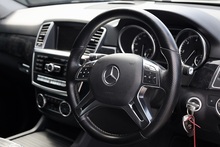 Mercedes-Benz ML 250 CDI Sport COMAND Online + Heated Seats - Thumb 28