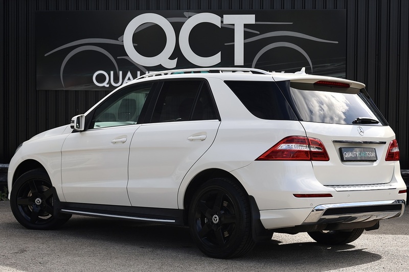 Mercedes-Benz ML 250 CDI Sport COMAND Online + Heated Seats Image 7