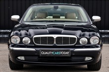 Jaguar XJ Sovereign 1 Owner from New + Desirable Specification + Lower Tax Bracket - Thumb 3