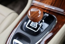 Jaguar XJ Sovereign 1 Owner from New + Desirable Specification + Lower Tax Bracket - Thumb 12