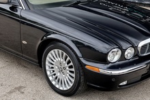Jaguar XJ Sovereign 1 Owner from New + Desirable Specification + Lower Tax Bracket - Thumb 19