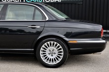 Jaguar XJ Sovereign 1 Owner from New + Desirable Specification + Lower Tax Bracket - Thumb 32