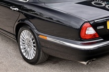 Jaguar XJ Sovereign 1 Owner from New + Desirable Specification + Lower Tax Bracket - Thumb 33