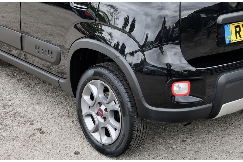 Fiat Panda 4X4 2 Former Keepers + Heated Seats + ULEZ Image 31