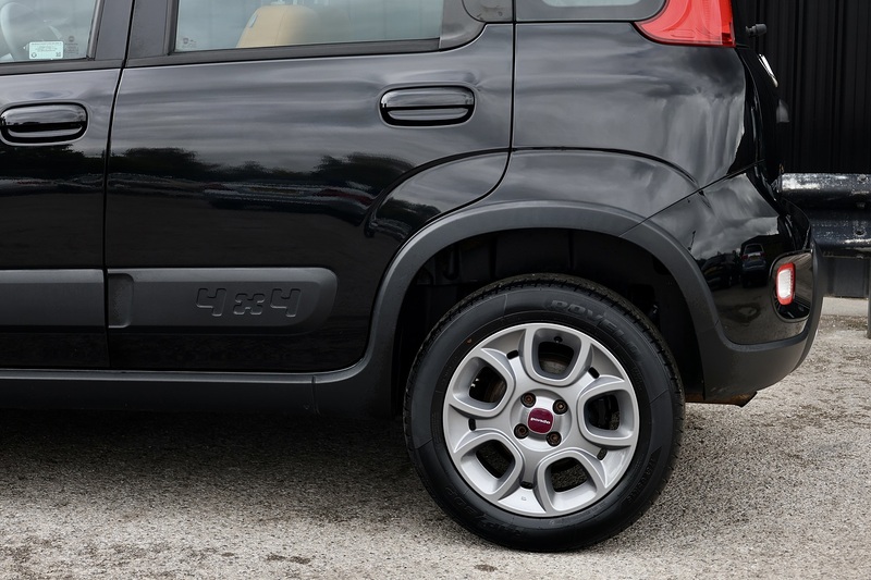 Fiat Panda 4X4 2 Former Keepers + Heated Seats + ULEZ Image 30