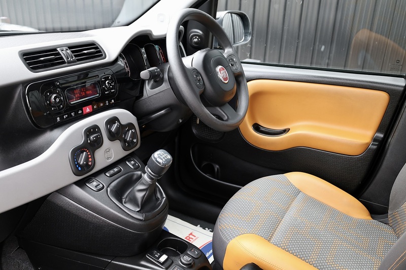 Fiat Panda 4X4 2 Former Keepers + Heated Seats + ULEZ Image 5